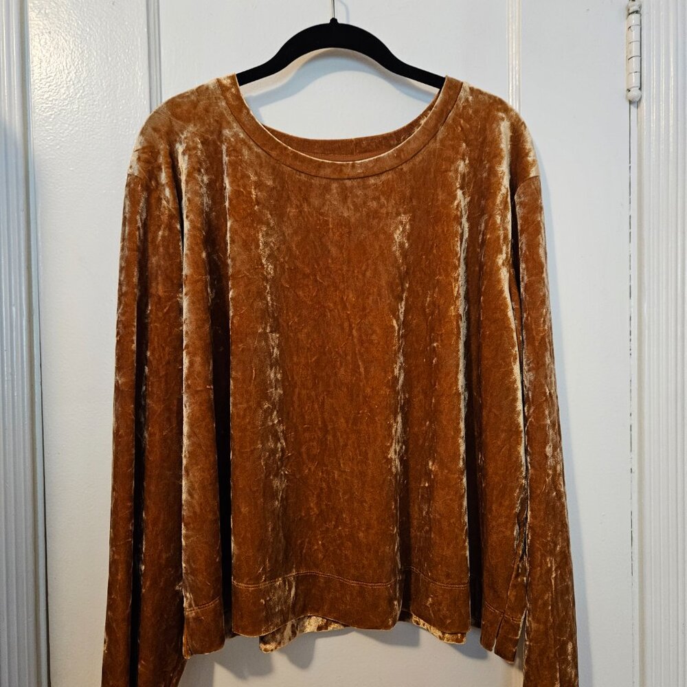 AVA & VIV long sleeve yellow gold velvet crew neck top size 1X